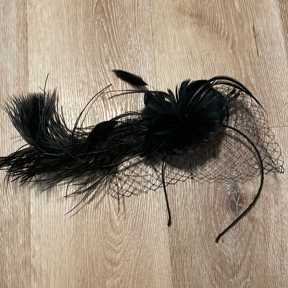 Black Head Piece